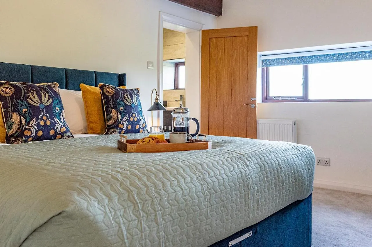 No1 Little Barrow Barns - Sleeps 10 Villa Chester Holiday home